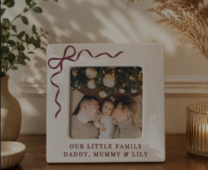 Personalised red bow ceramic 4x4 frame