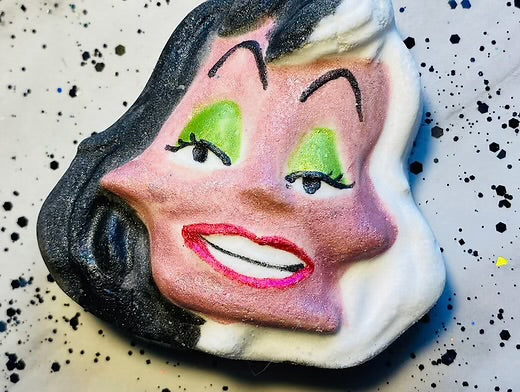 Dog Snatcher Bath Bomb