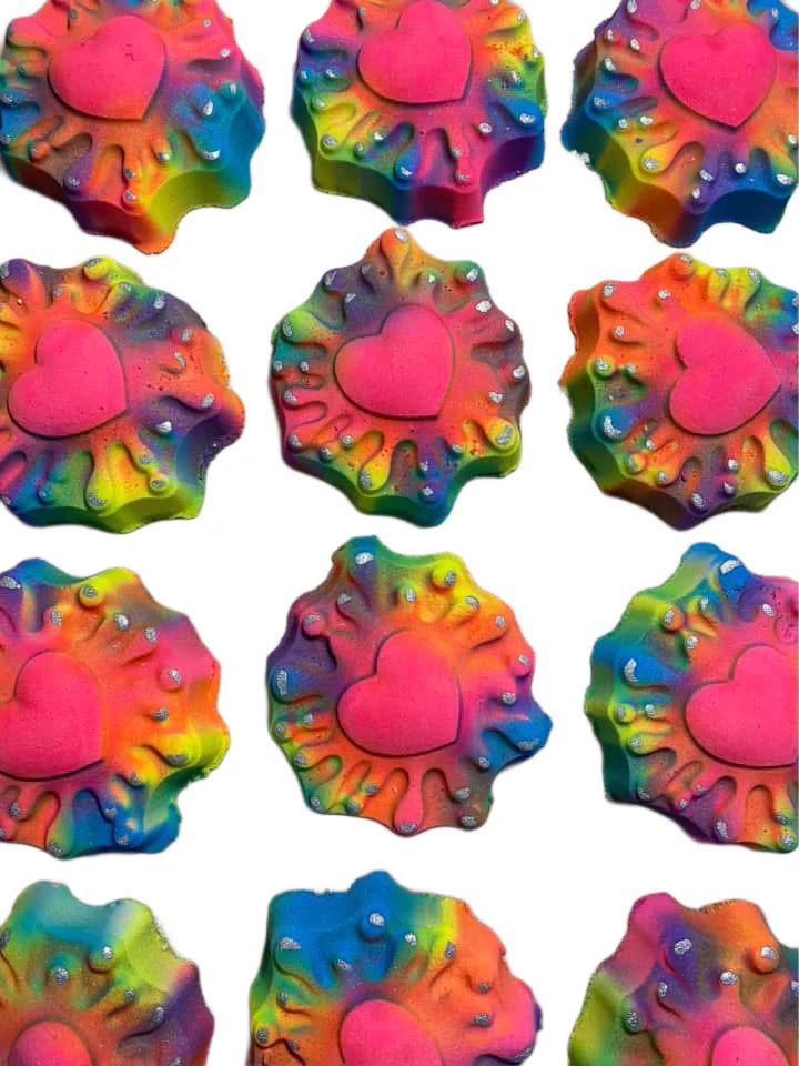 Large Heart Splash Bath Bomb