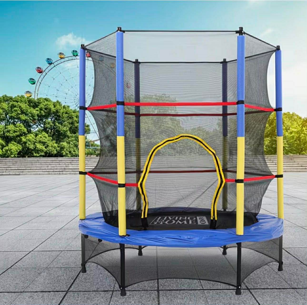 4.5ft Trampoline with Safety Net