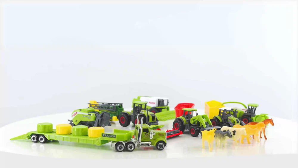 23 Piece Die Cast Farm Tractor & Animals Play Set