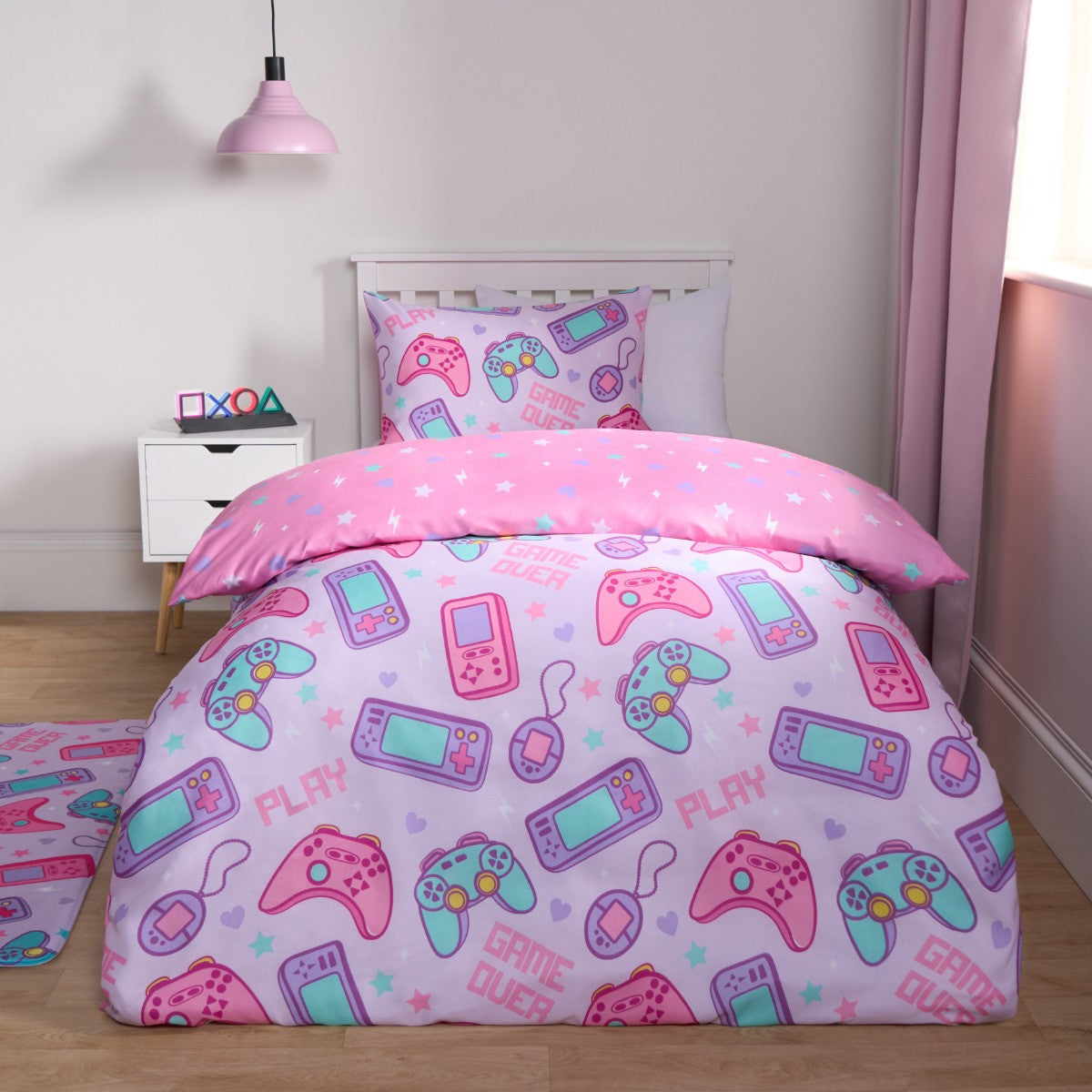 Gaming Print Reversible Duvet Cover Set - Pink