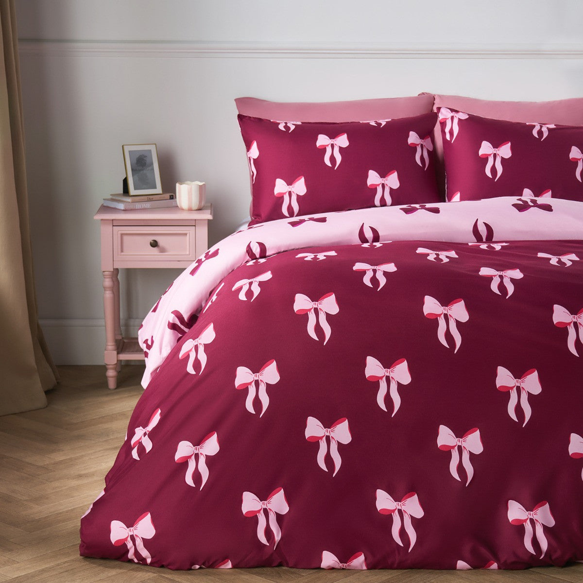 Bow Print Reversible Duvet Cover Set - Burgundy/Pink