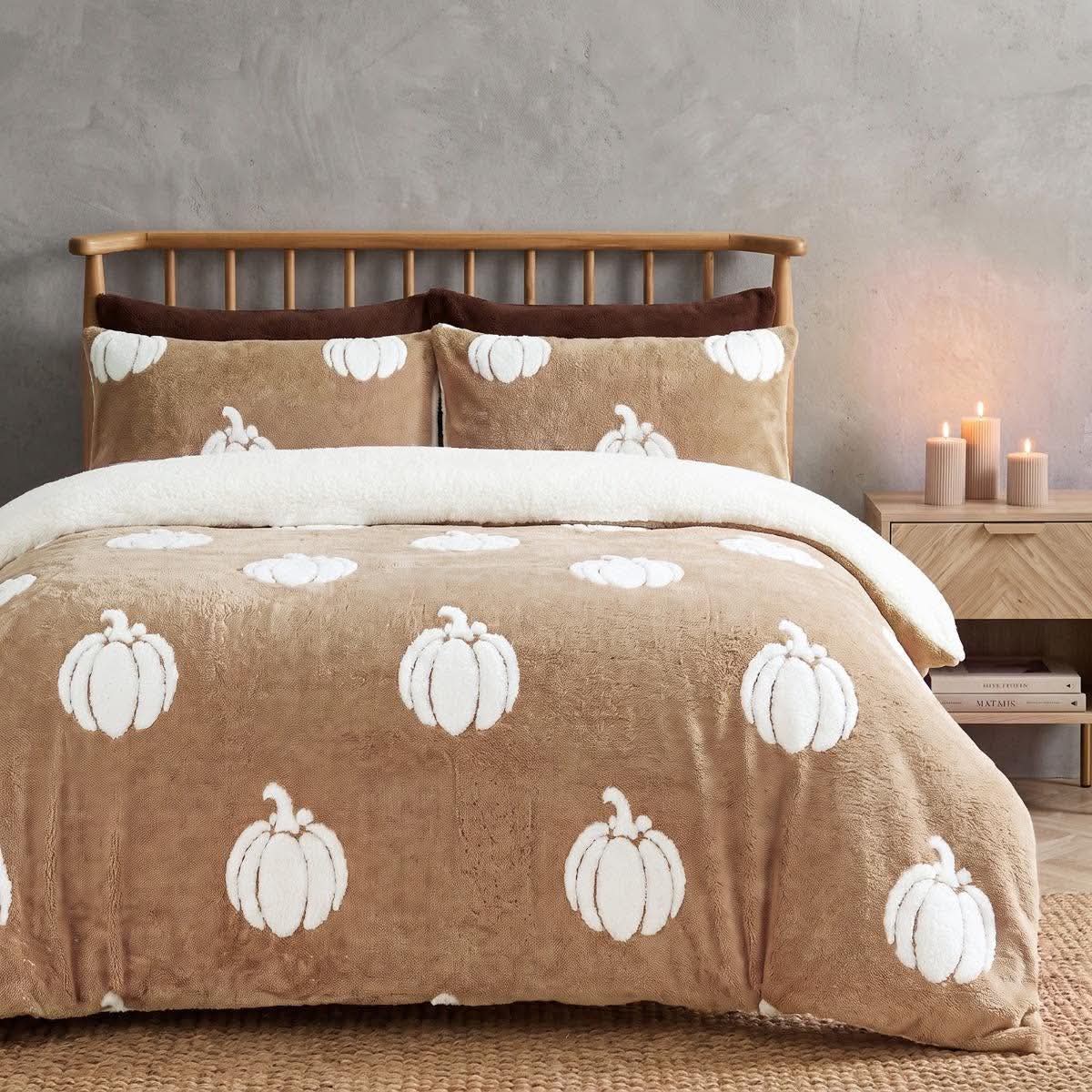 Tufted pumpkin teddy duvet set - natural