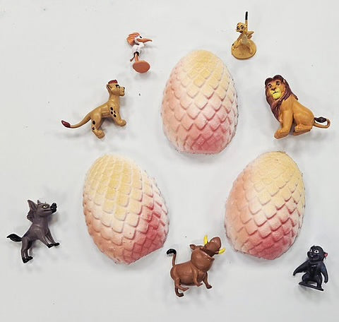 Lion Toy Surprise Bath Bomb