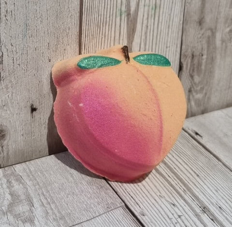 Feelin' Peachy Bath Bomb