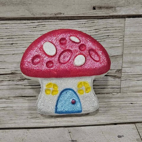Fairy Toadstool House Bath Bomb