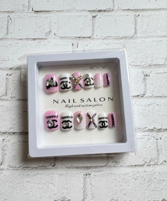 C nail salon pink and white