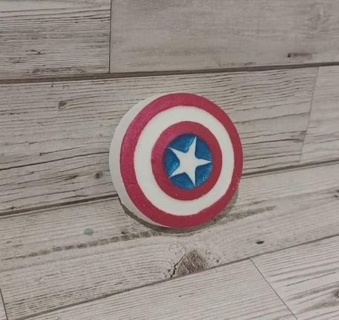Cap's Shield Bath Bomb