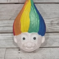 Rainbow troll bath bomb