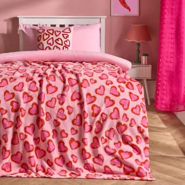 Heart Leopard Print Fleece Throw