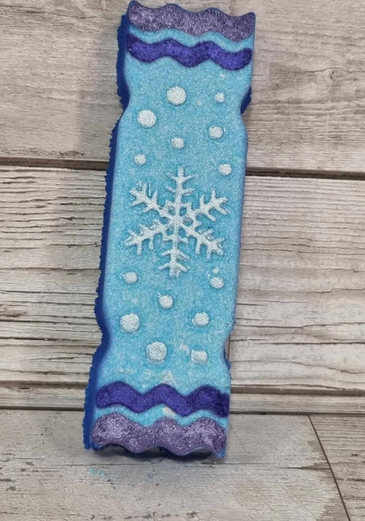 Snowflake Cracker Bath Bomb