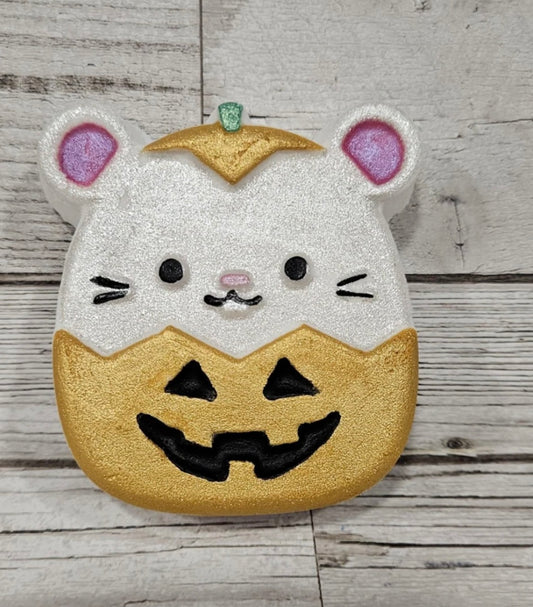 Squishy Halloween Mouse Bath Bomb