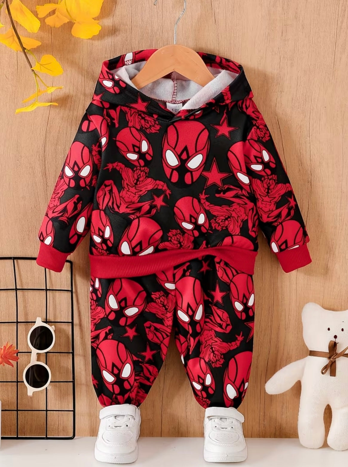 A Two-Piece Set Spider outfit