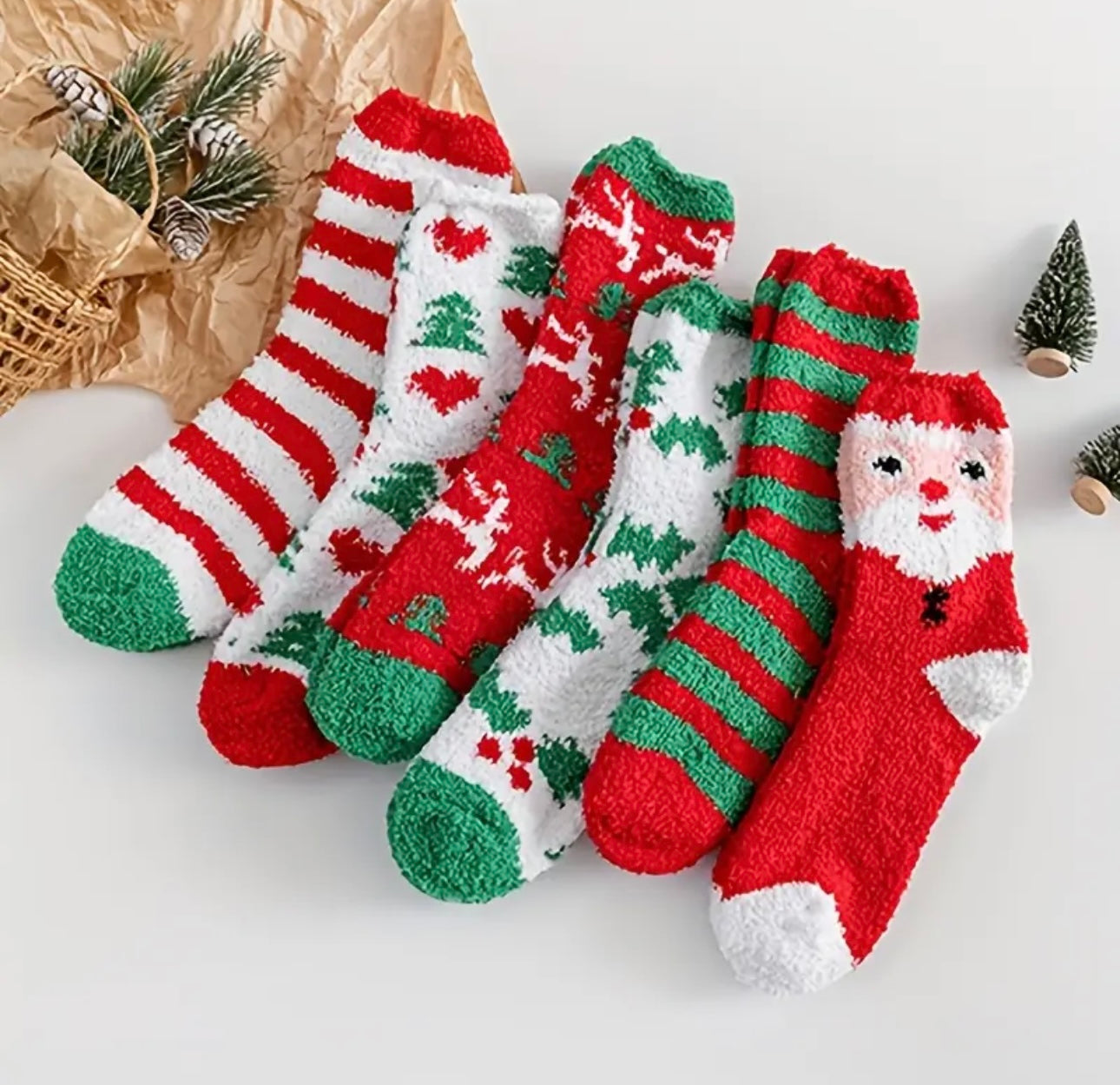 Fluffy Christmas Socks 6Pc