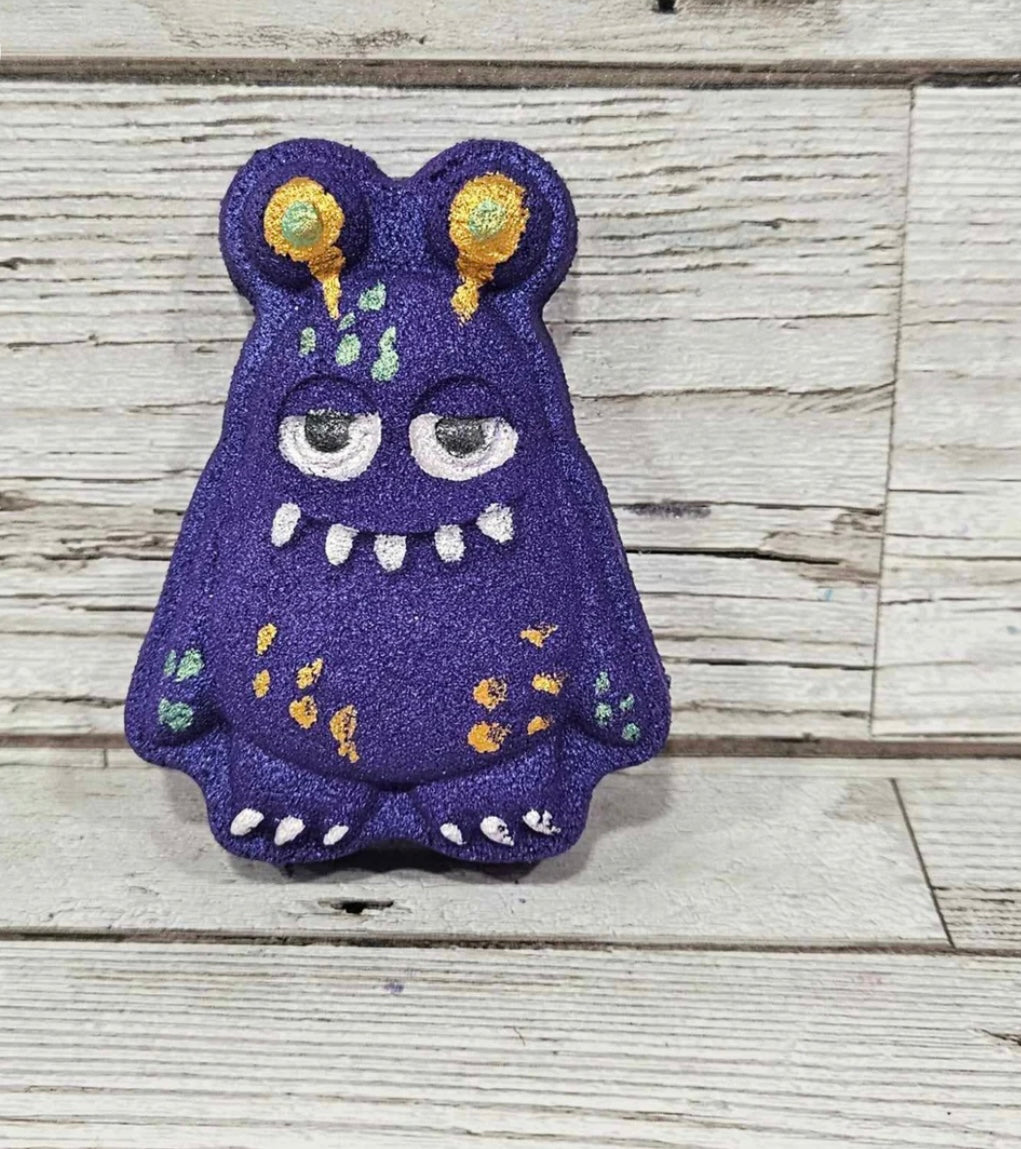 Ickle Monster Bath Bomb