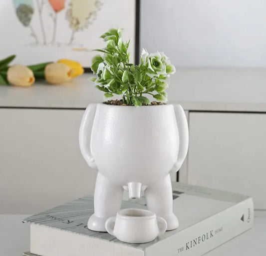 2pcs Whimsical Resin Planter Decor