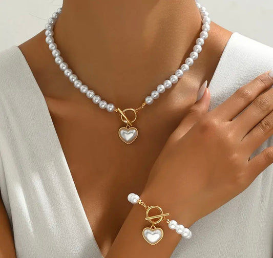 Pearl Necklace & Bracelet Set