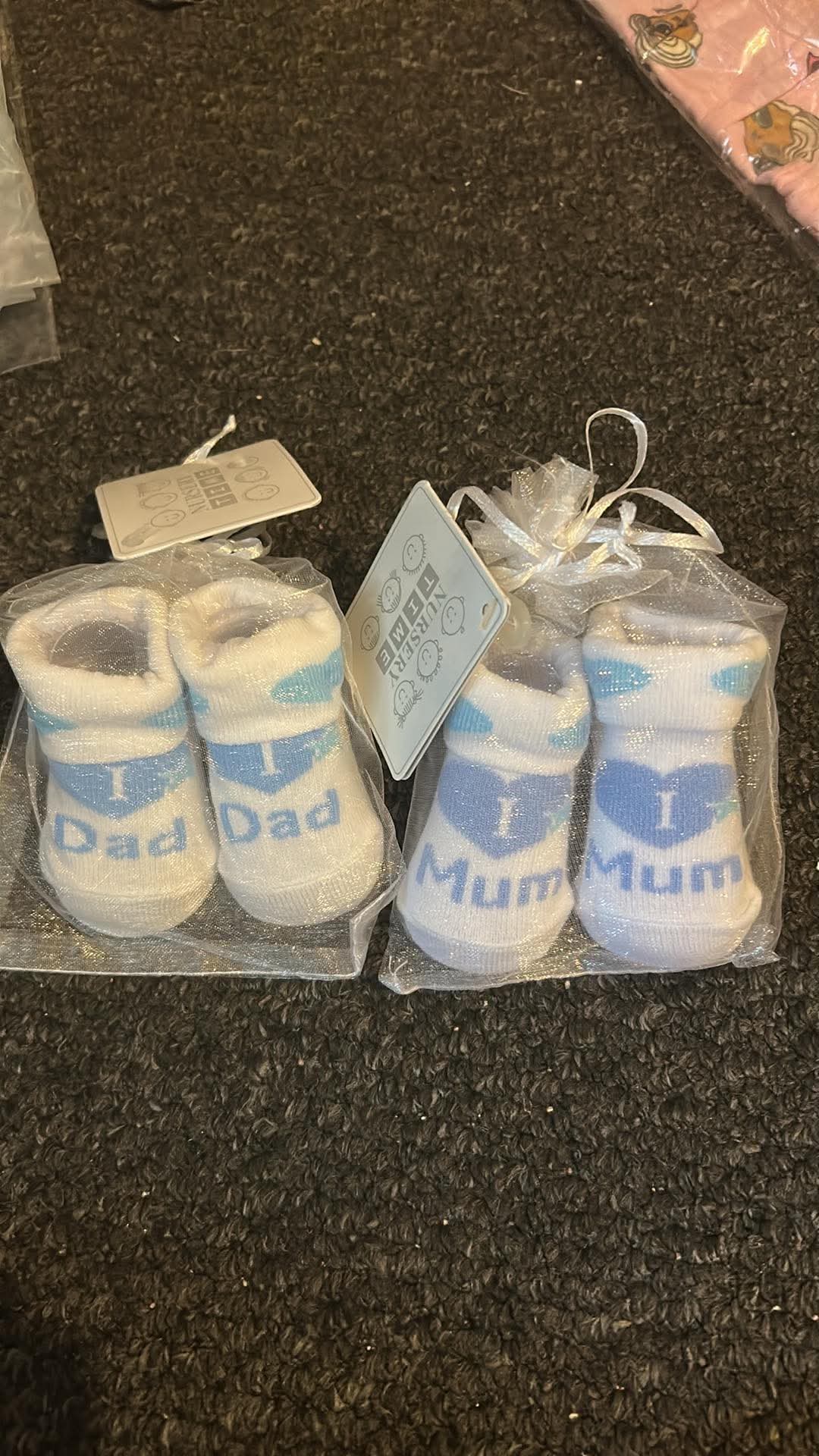 SOCKS IN MESH BAG - I LOVE MUM & I LOVE DAD