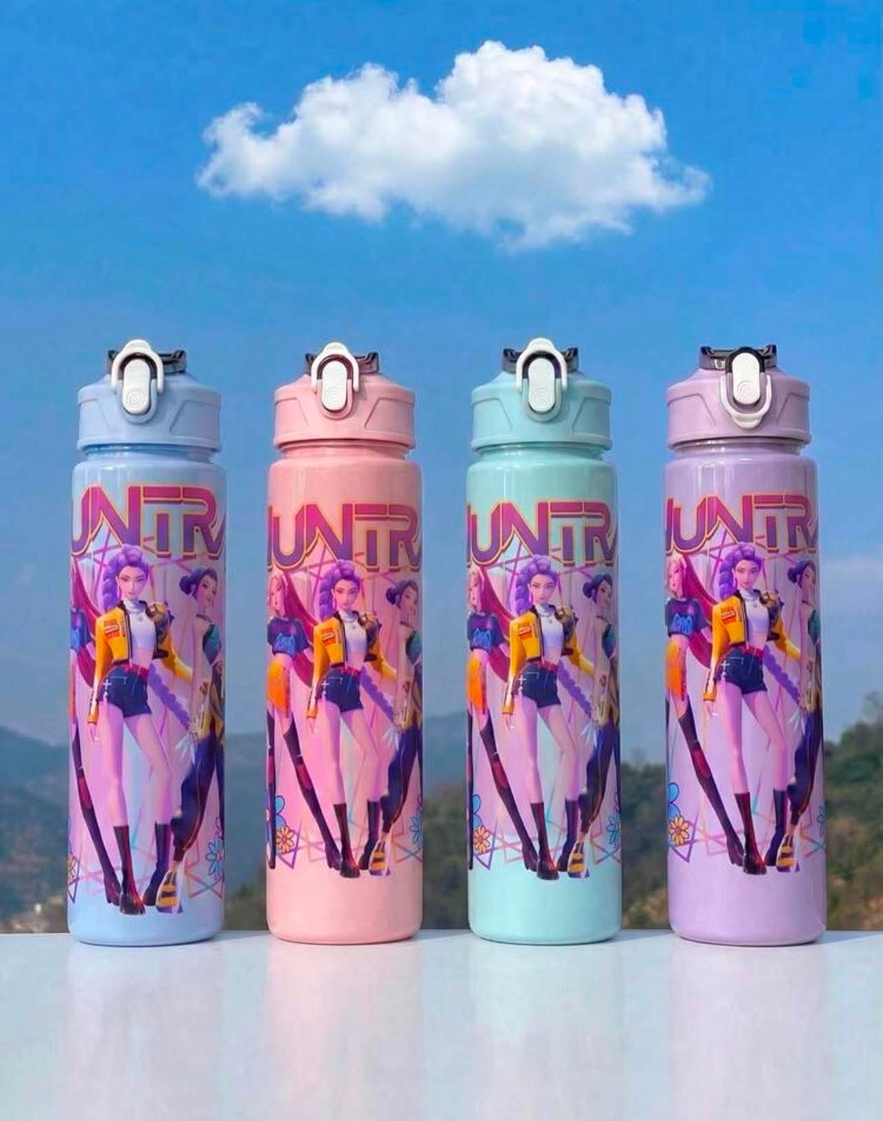 K-POP WATER BOTTLES