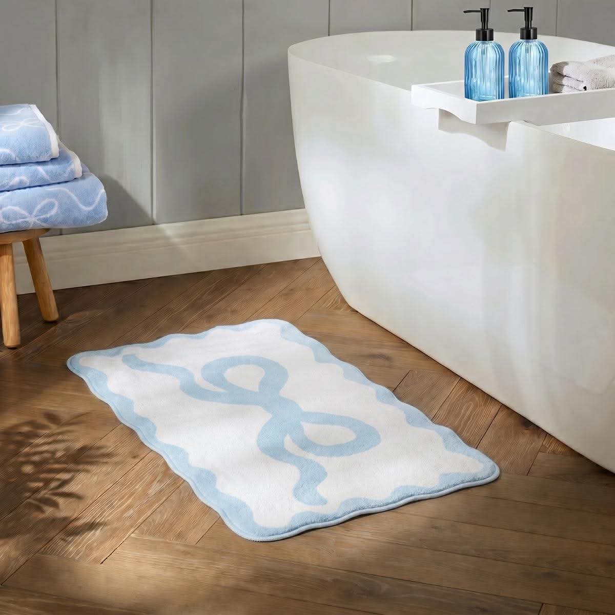 Bow Print Velvet Bath Mat
