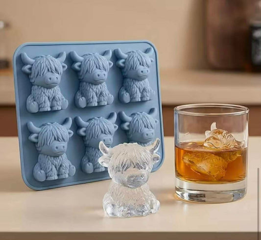 Mini Highland Cow Ice Cube Mold