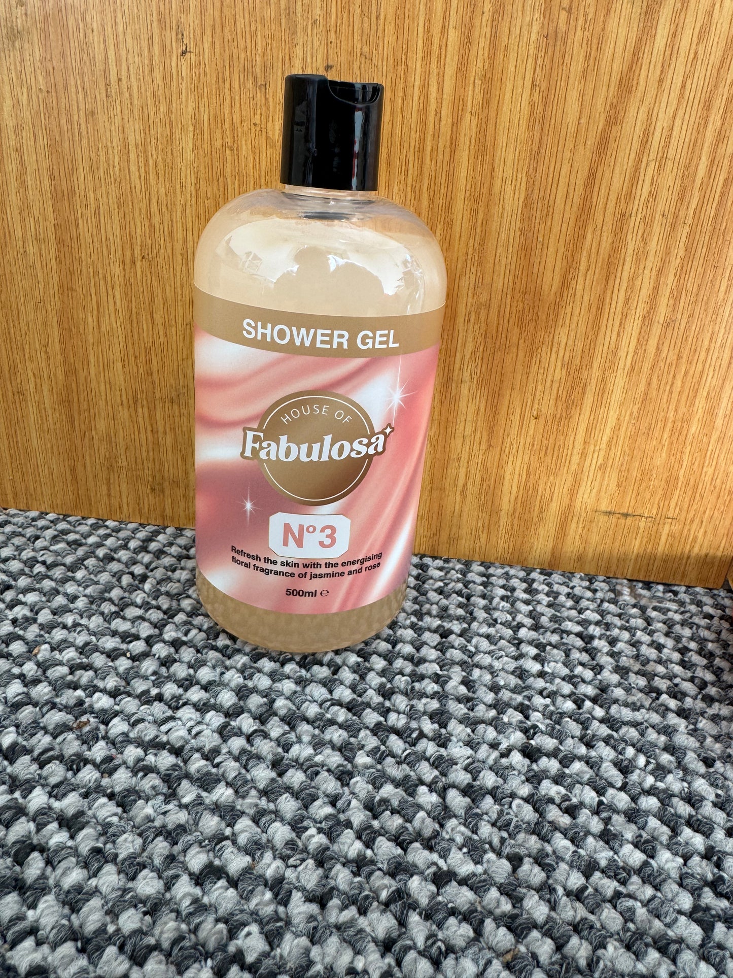 N3 shower gel