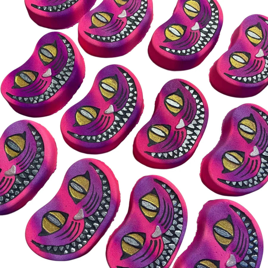 Grinning Cat Bath Bomb
