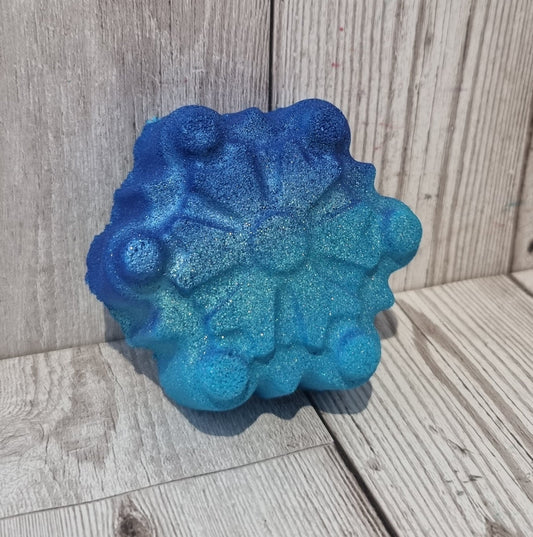 Blue Snowflake Bath Bomb