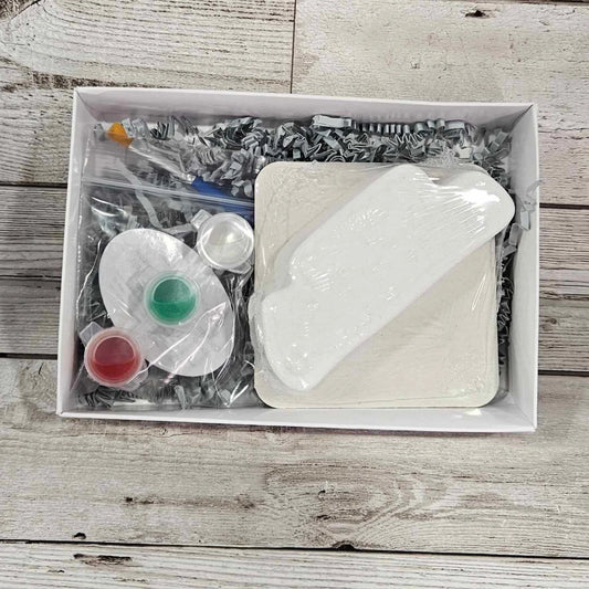 Merry Christmas Paint your own Bath Bomb kit