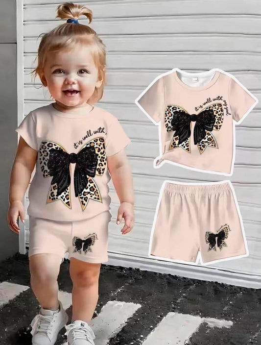 Girls' Fashion Cute Print Set with Top and Shorts