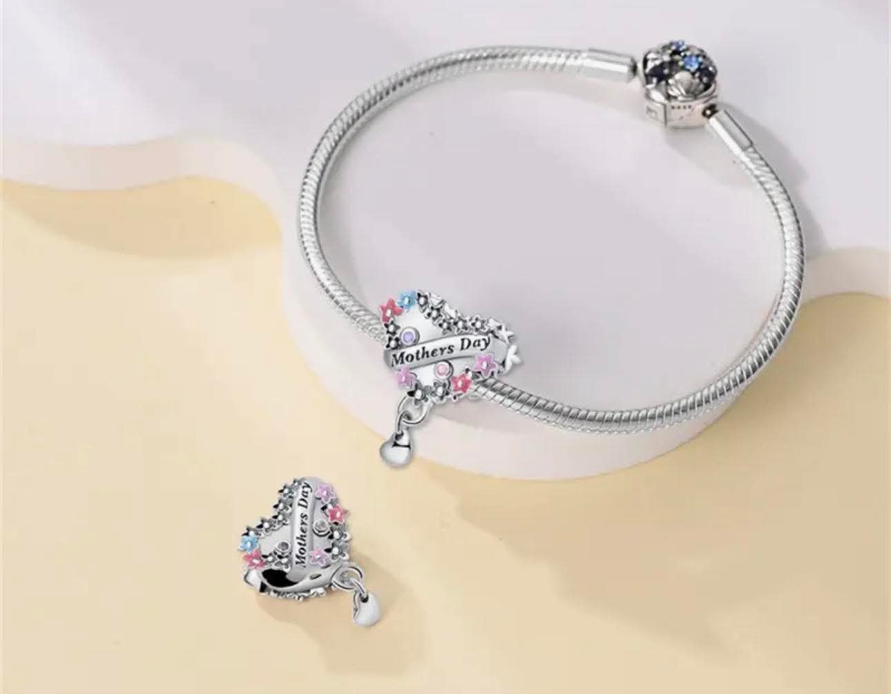 Mother day charm